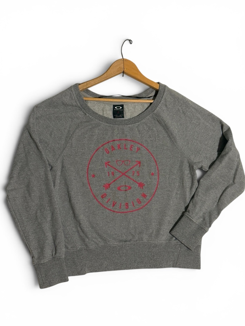 Women’s Oakley Long Sleeve Sweater Medium Grey